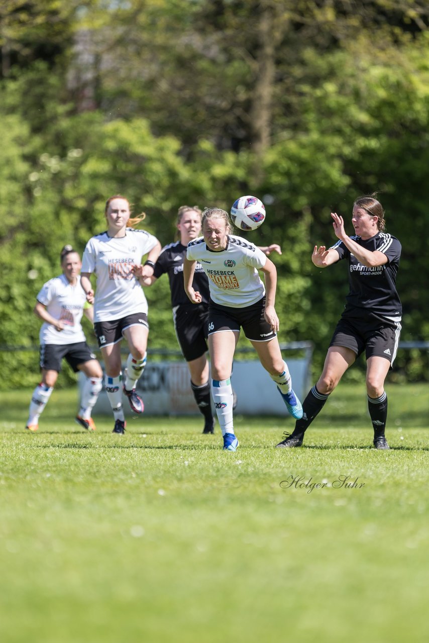 Bild 258 - F SV Henstedt Ulzburg - SV Fortuna Boesdorf : Ergebnis: 3:1